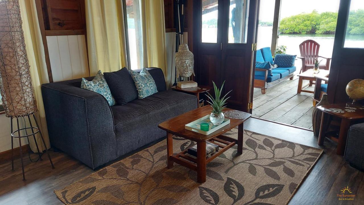 بوكاس تاون The Sunsetter Bed & Breakfast المظهر الخارجي الصورة