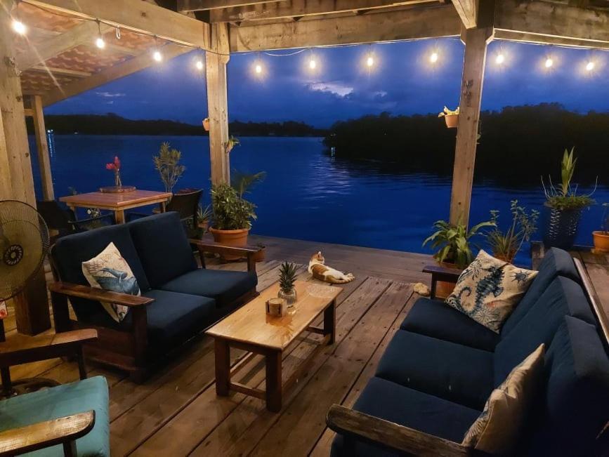 بوكاس تاون The Sunsetter Bed & Breakfast المظهر الخارجي الصورة