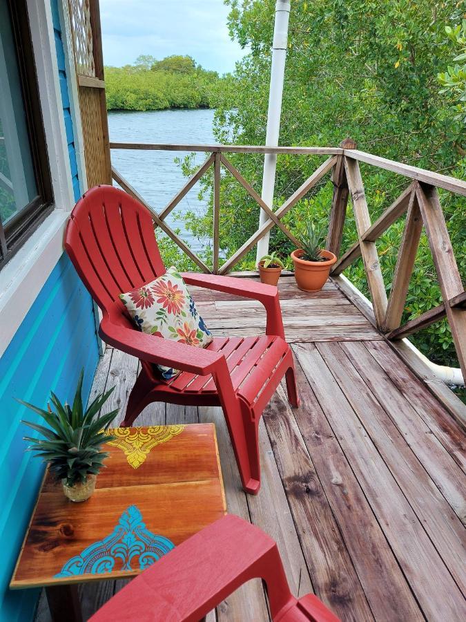 بوكاس تاون The Sunsetter Bed & Breakfast المظهر الخارجي الصورة